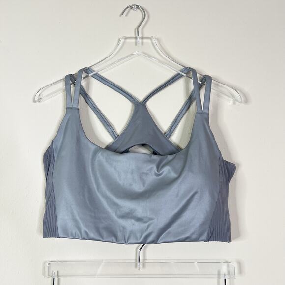 Fabletics | Matching Gunmetal Grey Metallic Silver Two Piece Bra Leggings Set - Picture 3 of 11